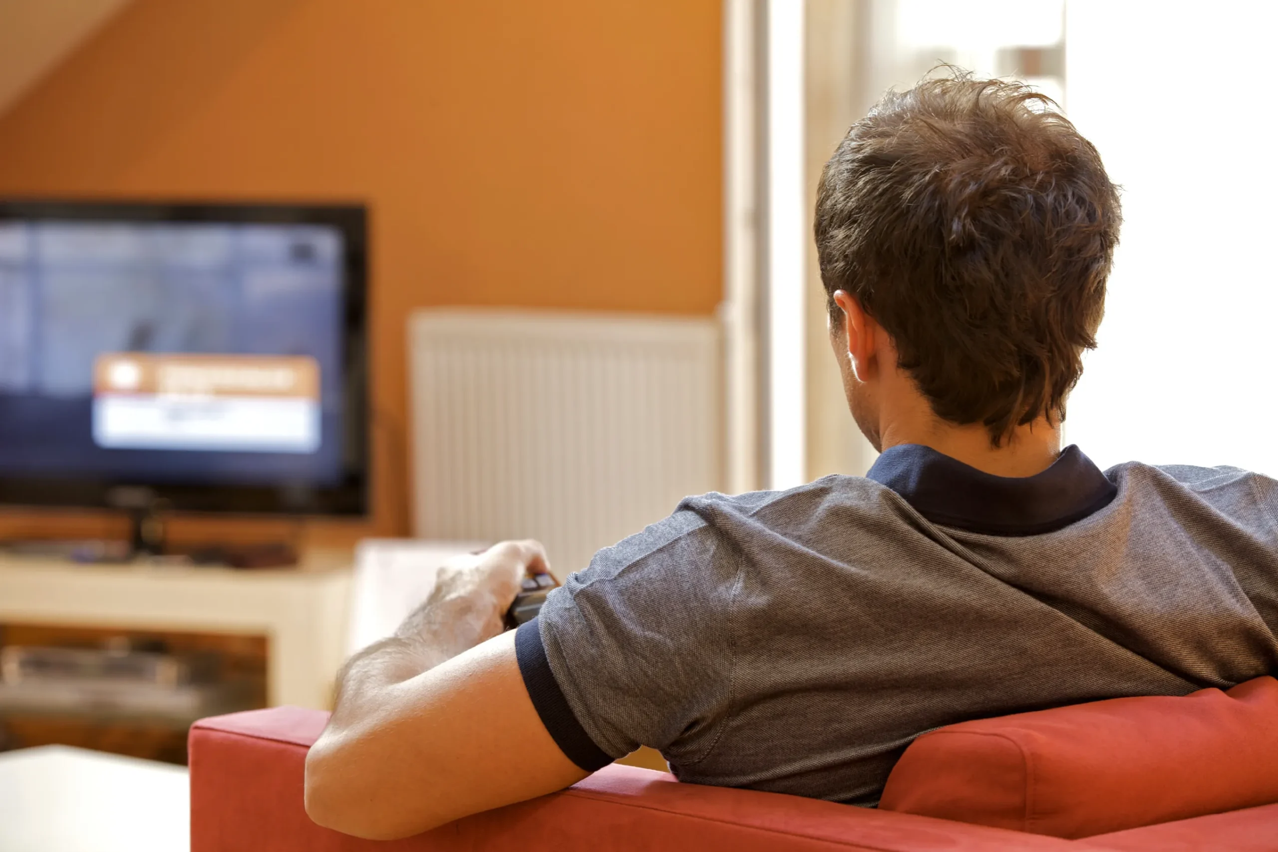 IPTV Provider vs Cable TV: Which Offers More Value?